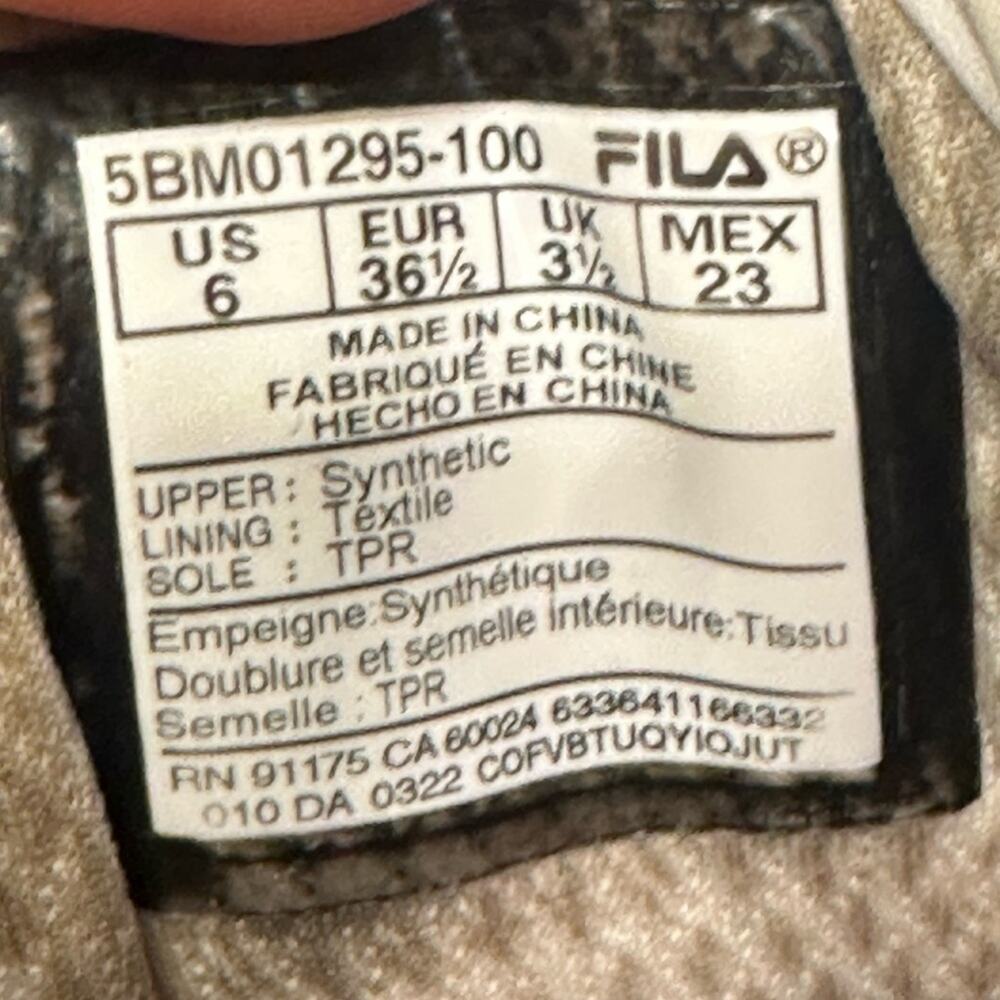 FILA Hightop White Sneaker Women’s Size 6 - Picture 6 of 7